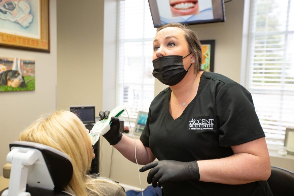  What Role Does Diet Play in Maintaining Dental Health?